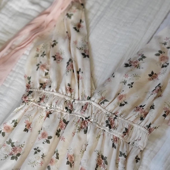 SOLD Ethereal Boutique Floral Tiered Dress - Picture 2 of 12